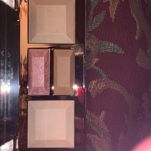 Becca be a light face palette swatched once